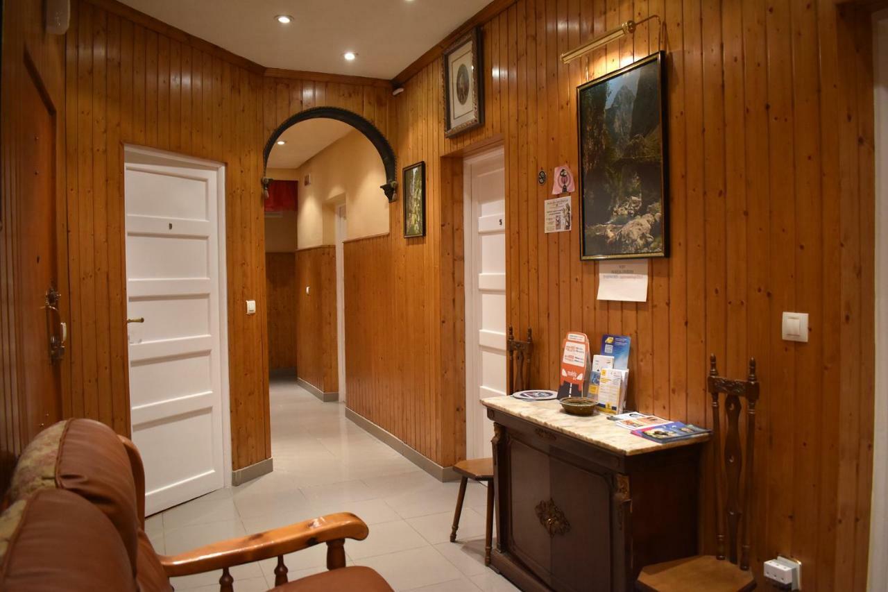 Hostal Oviedo Hotel Leon Bagian luar foto